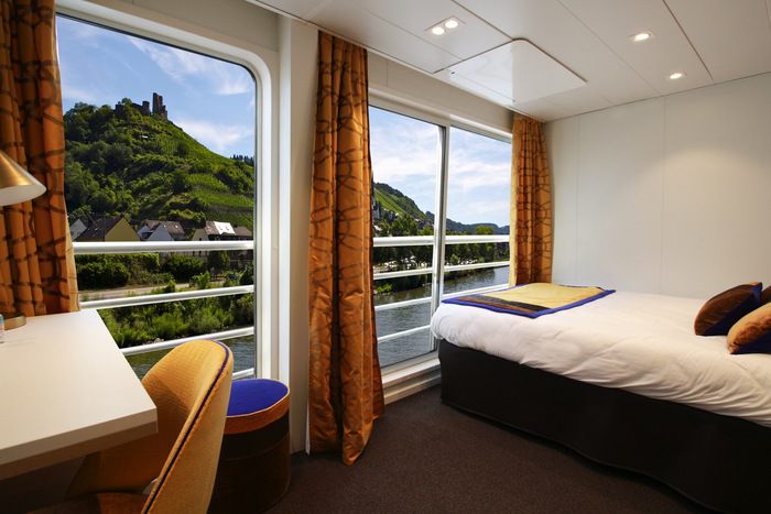 Upper Deck Double Bed - Accessible Cabin Cat B